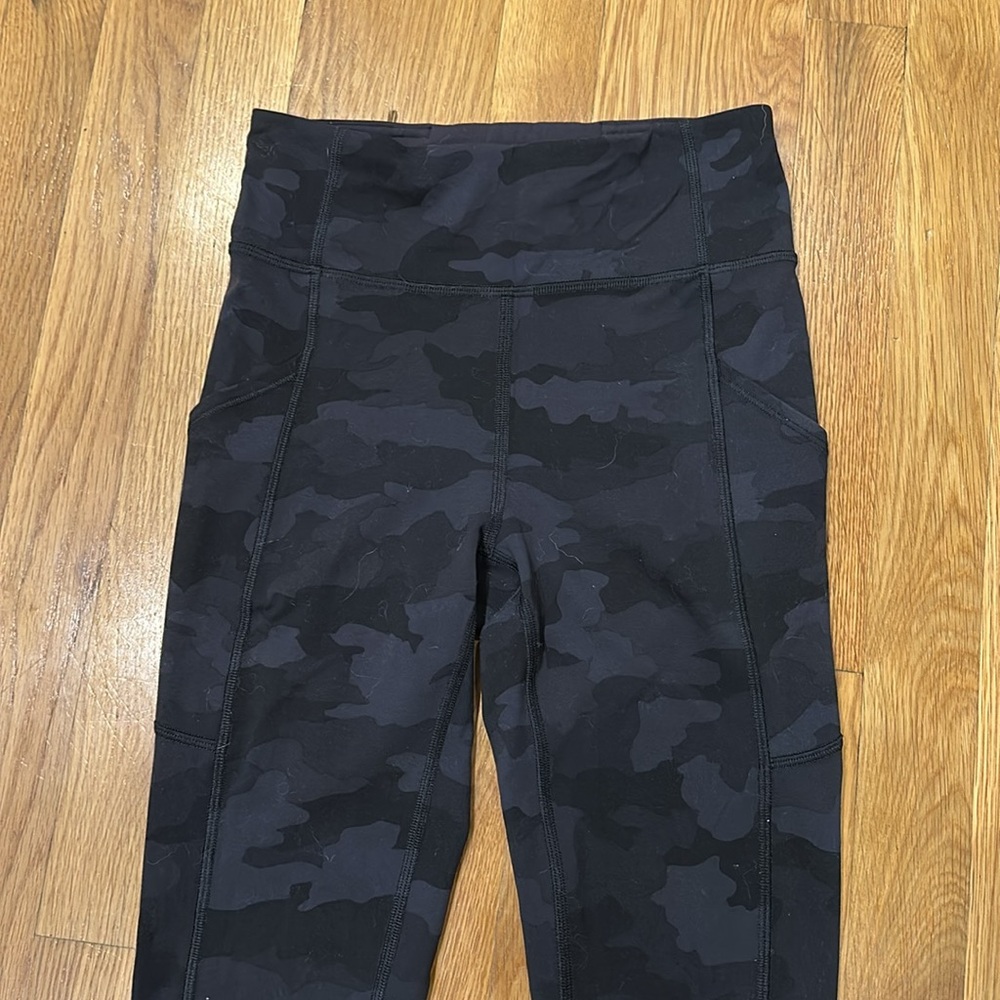 **SOLD**Lululemon Invigorate High Rise Leggings with pockets - Picture 3 of 8